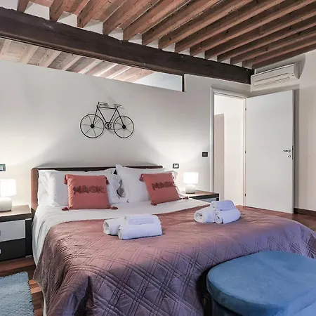Apartamento Charme - Vista Su Piazza Trento-trieste Ferrara